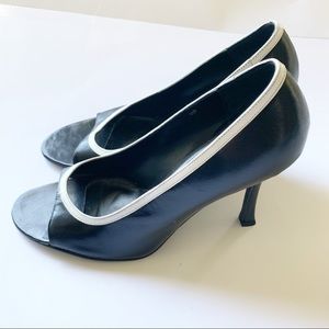 Spiegel Open Toe Leather Pumps